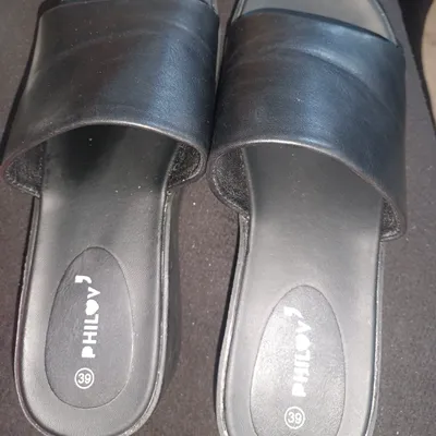 Chaussures d'été neuf à 25€